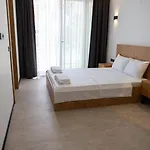 Merkez 4 Odalarbanyolu Βίλα Çeşme
