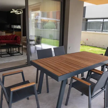 Villa Merkez 4 Odalarbanyolu